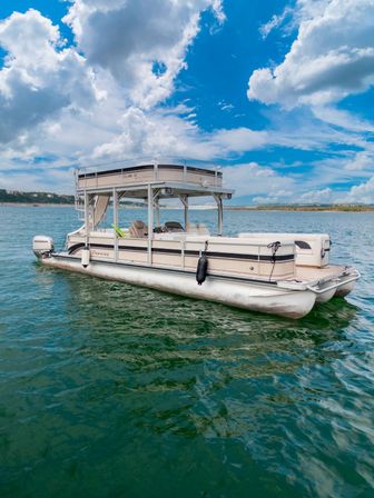 BYOB Party Boat Rental on Lake Austin with Slide, Up to 20 image 13