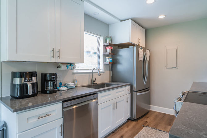 Waterview Villa: Renovated 1BR Suite in Sea Pines, Steps to Harbourtown image 17