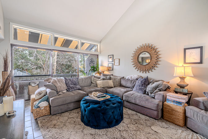 Treetops Getaway: 3BR Townhome Near Coligny Beach & Pool image 12