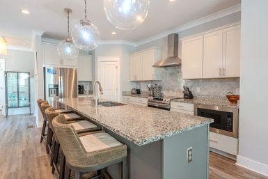 Sandcastle: Luxury 6BR Family Beach Oasis image 13