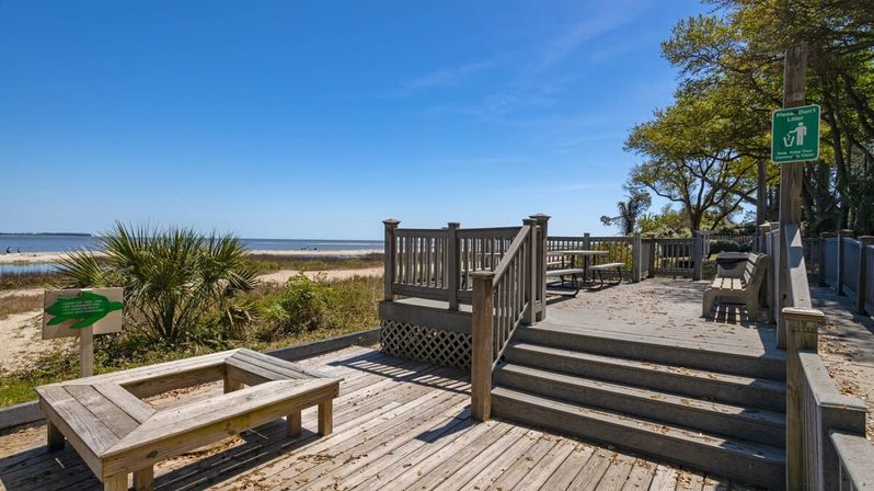 Barefoot Bliss at The Spa: Oceanfront Complex with Multiple Pools + Sauna image 27