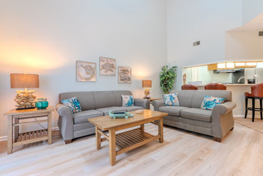 Treetops Coastal Paradise: 2BR Villa Near Coligny & Beach image 4