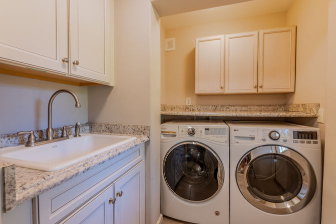 Periwinkle Pointe: 6BR near Beach with a Private Pool & Fenced In Yard image 15