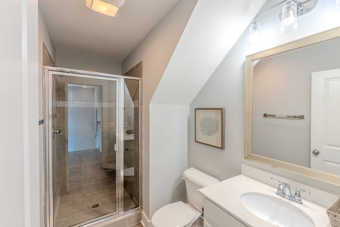 Sandcastle: Luxury 6BR Family Beach Oasis image 26