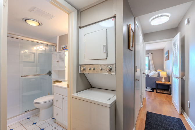 Breakers Beachfront: Steps to Coligny with Poolview & Balcony image 11