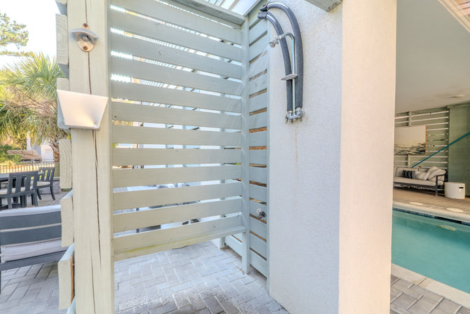 Sandcastle: Luxury 6BR Family Beach Oasis image 34