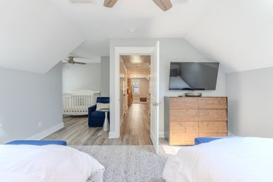 Sandcastle: Luxury 6BR Family Beach Oasis image 29