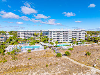 Seacrest: Oceanfront 2BR Luxury Rental with Balcony & Coligny Views image 34