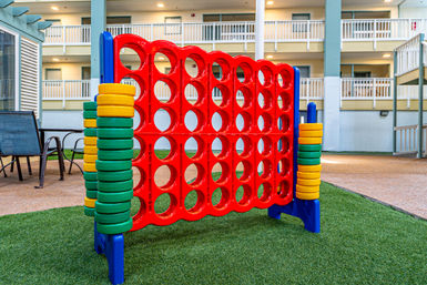 Hilton Head Resort Retreat with Multiple Pools & Beach Access image 37