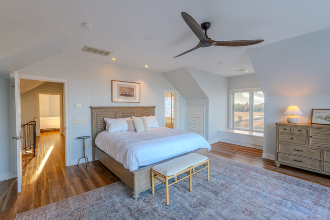 The Singleton Estate: 6BR Rental with Lux Private Pool & Game Room, Steps to Beach image 33