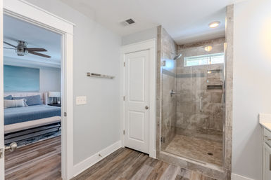 Sandcastle: Luxury 6BR Family Beach Oasis image 19