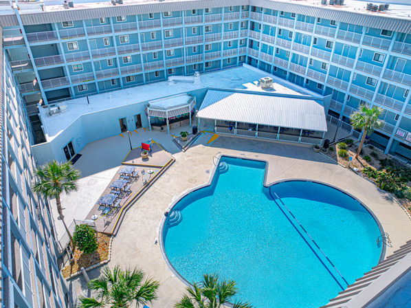 Hilton Head Resort Retreat with Multiple Pools & Beach Access image 27