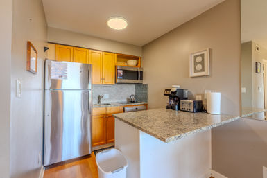 Breakers Beachfront: Steps to Coligny with Poolview & Balcony image 10