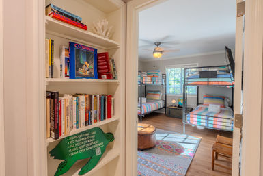 Periwinkle Pointe: 6BR near Beach with a Private Pool & Fenced In Yard image 33