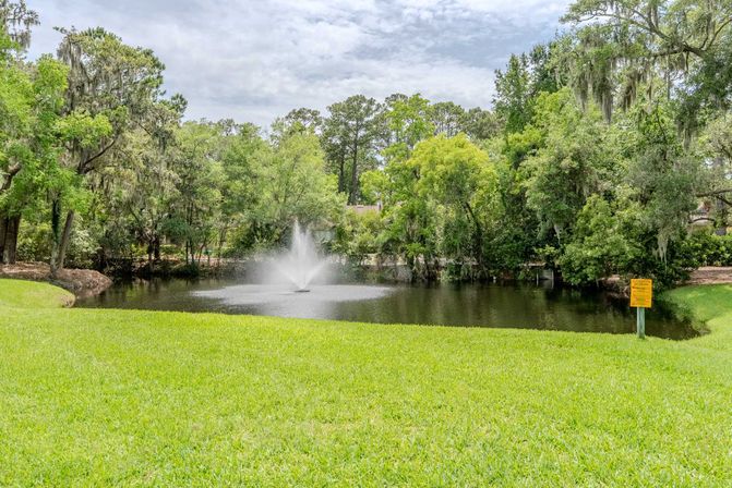 Waterview Villa: Renovated 1BR Suite in Sea Pines, Steps to Harbourtown image 7