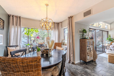 Treetops Getaway: 3BR Townhome Near Coligny Beach & Pool image 17