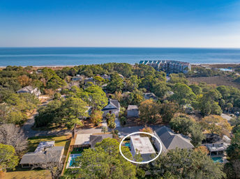 Periwinkle Pointe: 6BR near Beach with a Private Pool & Fenced In Yard image 46