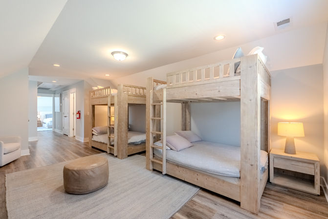 Sandcastle: Luxury 6BR Family Beach Oasis image 24