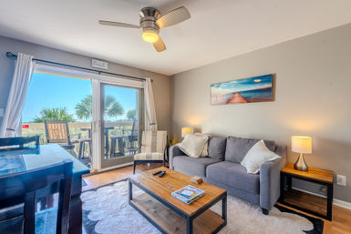 Breakers Beachfront: Steps to Coligny with Poolview & Balcony image 4