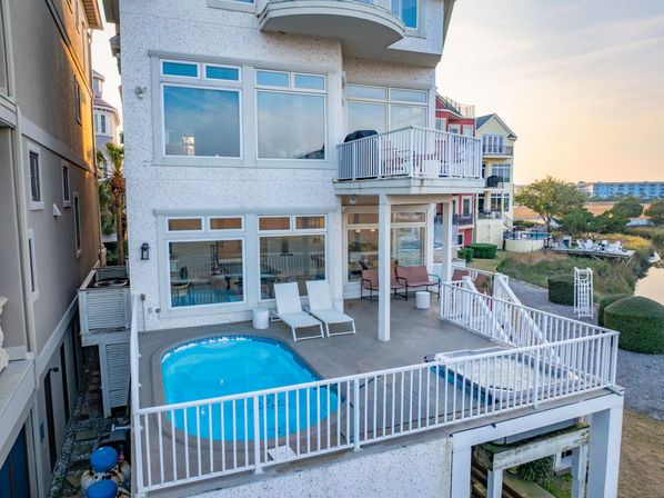 The Singleton Estate: 6BR Rental with Lux Private Pool & Game Room, Steps to Beach image 3