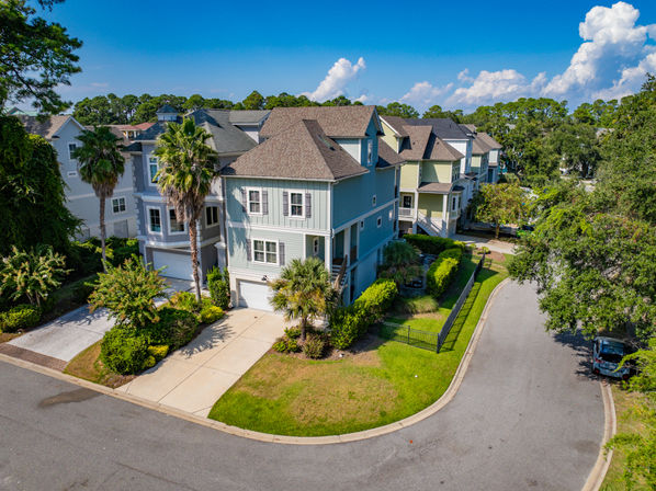 Sandcastle: Luxury 6BR Family Beach Oasis image 9