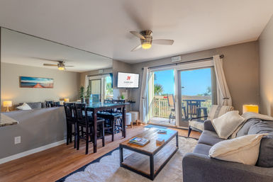 Breakers Beachfront: Steps to Coligny with Poolview & Balcony image 3