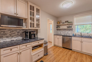 Periwinkle Pointe: 6BR near Beach with a Private Pool & Fenced In Yard image 8