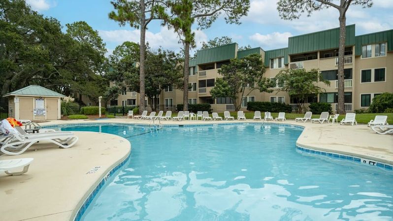 Barefoot Bliss at The Spa: Oceanfront Complex with Multiple Pools + Sauna image 31
