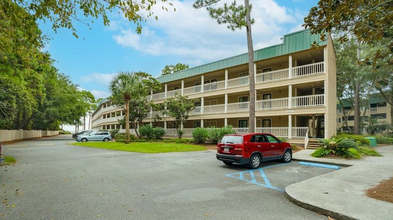Barefoot Bliss at The Spa: Oceanfront Complex with Multiple Pools + Sauna image 22