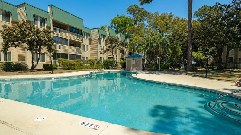 Barefoot Bliss at The Spa: Oceanfront Complex with Multiple Pools + Sauna image 2
