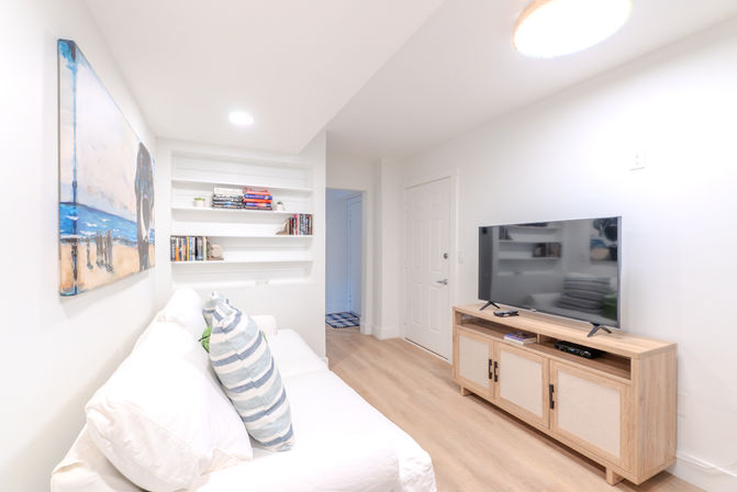 Oceanwalk: Bright Coastal Retreat Villa Near Coligny & Beach image 19