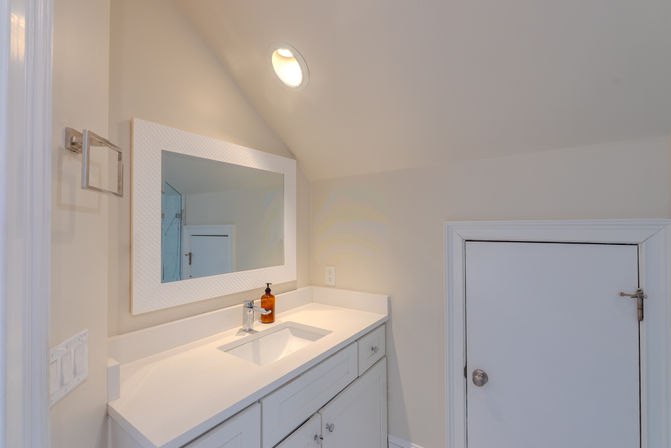 The Singleton Estate: 6BR Rental with Lux Private Pool & Game Room, Steps to Beach image 43