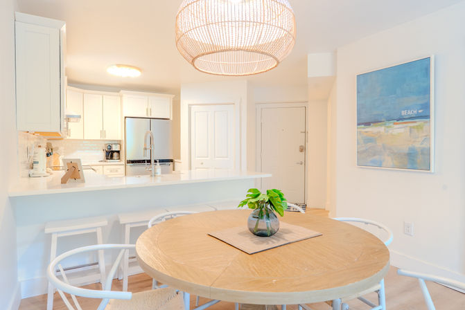 Oceanwalk: Bright Coastal Retreat Villa Near Coligny & Beach image 28