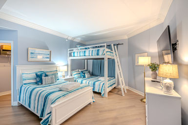 Seacrest: Oceanfront 2BR Luxury Rental with Balcony & Coligny Views image 20