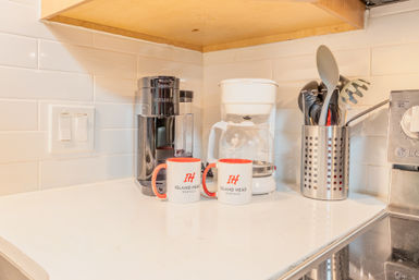 Sandy Toes at The Sands, Walk to Coligny Beach image 9