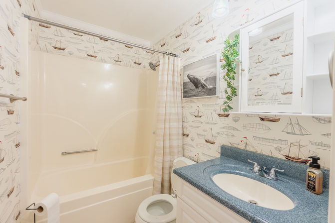 Sandy Toes at The Sands, Walk to Coligny Beach image 11