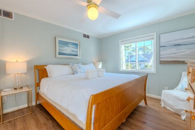 Periwinkle Pointe: 6BR near Beach with a Private Pool & Fenced In Yard image 30