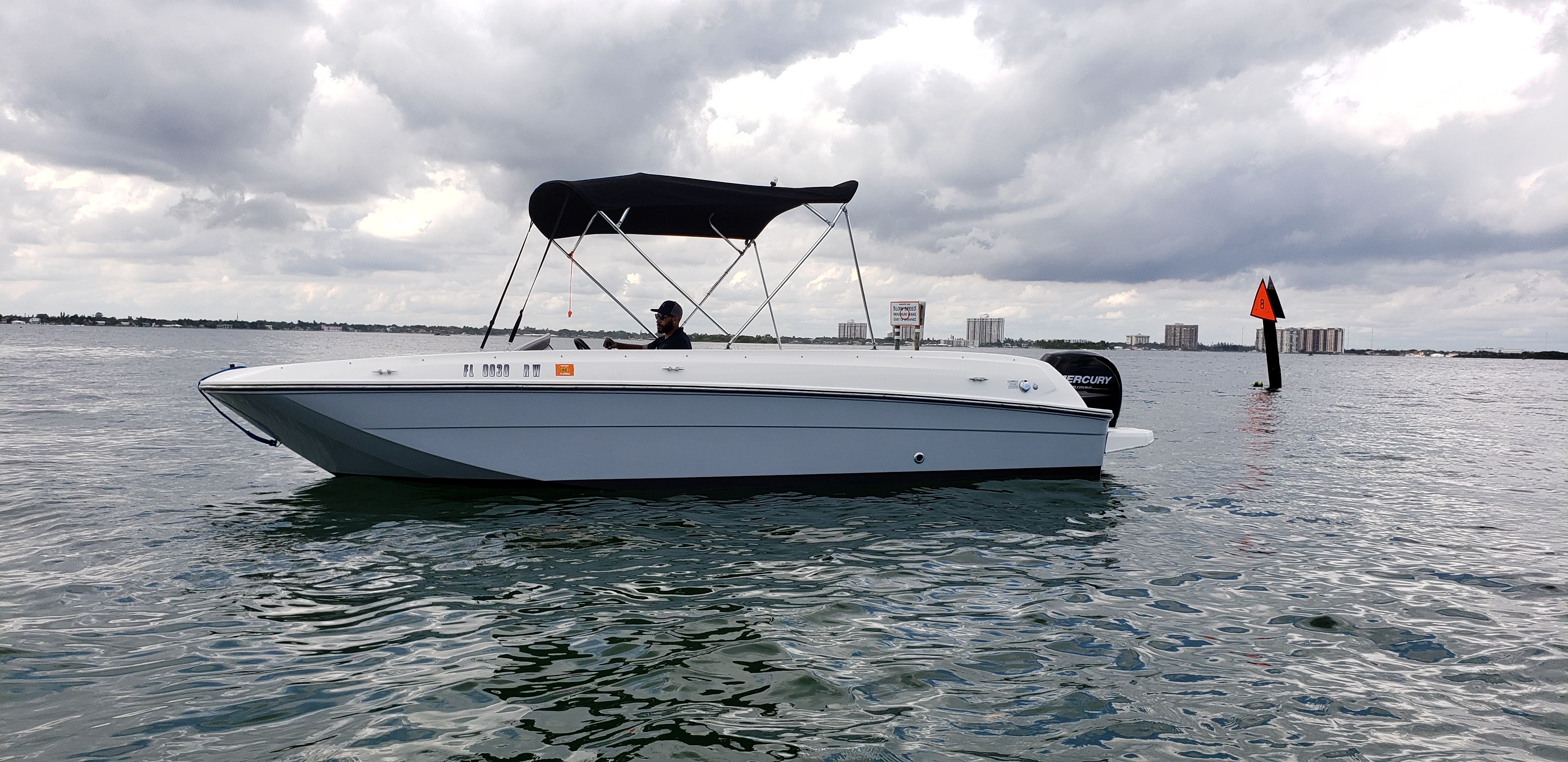 ELEMENT 21 Ft Boat Charter Miami: Intimate Cruise for Up to 6 Guests image 4