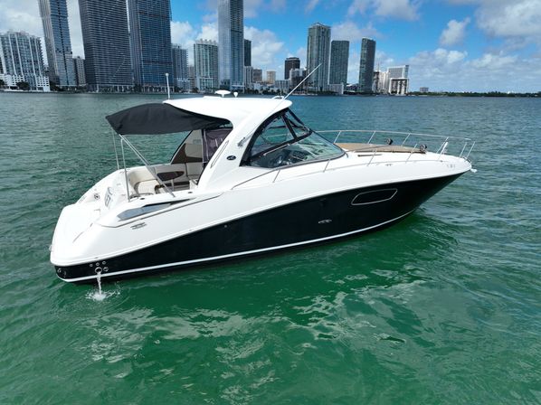 SUNDANCER 37K Private Yacht Charter Miami for Up to 12 Guests image 4