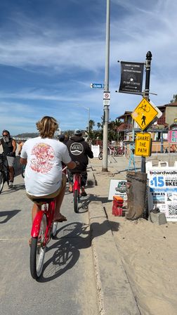 Group Beach Cruiser Rental in Pacific Beach image 6