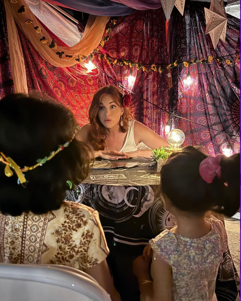 The Oracle Lounge: Tarot, Astrology, Mystic Party Entertainment image 4
