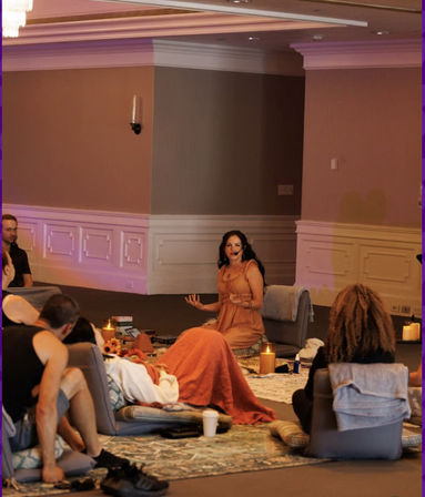 The Oracle Lounge: Tarot, Astrology, Mystic Party Entertainment image 5
