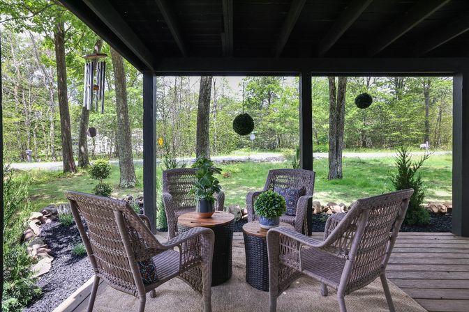 Villa Juana: Chic Pocono Mountain Retreat for Bach Group Getaways image 94