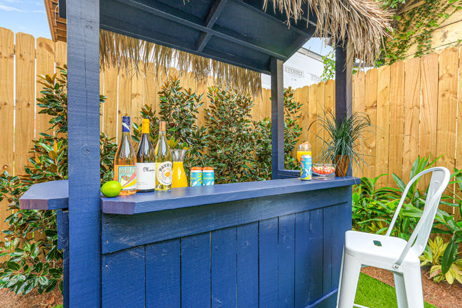 Private Paradise: Contemporary Art, Tiki Bar, Private Heated Pool & Hot Tub  image 69