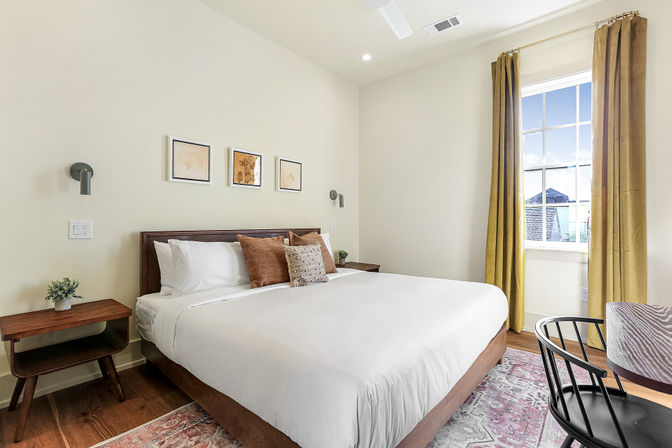 Private Paradise: Contemporary Art, Tiki Bar, Private Heated Pool & Hot Tub  image 45