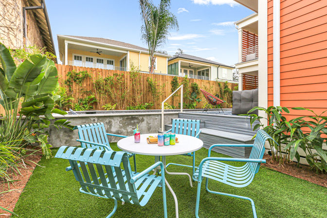 Private Paradise: Contemporary Art, Tiki Bar, Private Heated Pool & Hot Tub  image 66