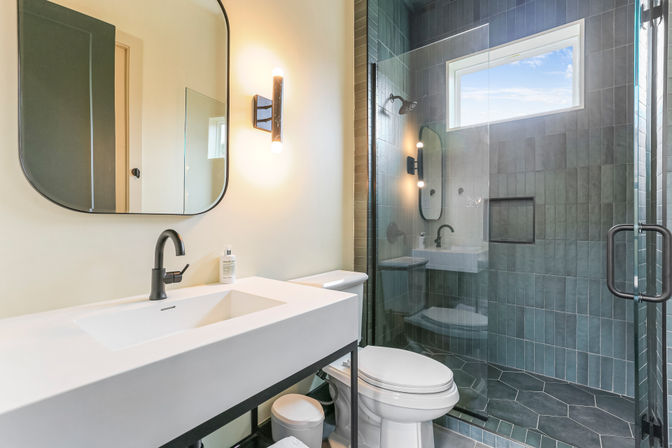 Private Paradise: Contemporary Art, Tiki Bar, Private Heated Pool & Hot Tub  image 43