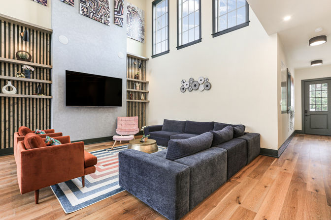 Private Paradise: Contemporary Art, Tiki Bar, Private Heated Pool & Hot Tub  image 10