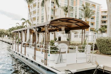 PALMAHAUS Palm Beach's Floating Lounge! Accommodation for up to 20 guests! image 2