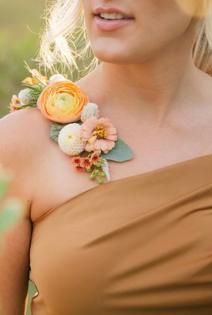Floral Tattoos: custom wearable fresh flower accessories image 2